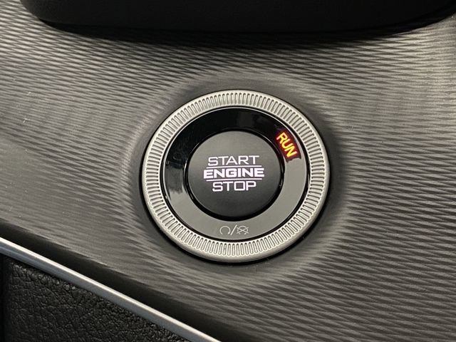 New 2025 Jeep Grand Cherokee Altitude image 29