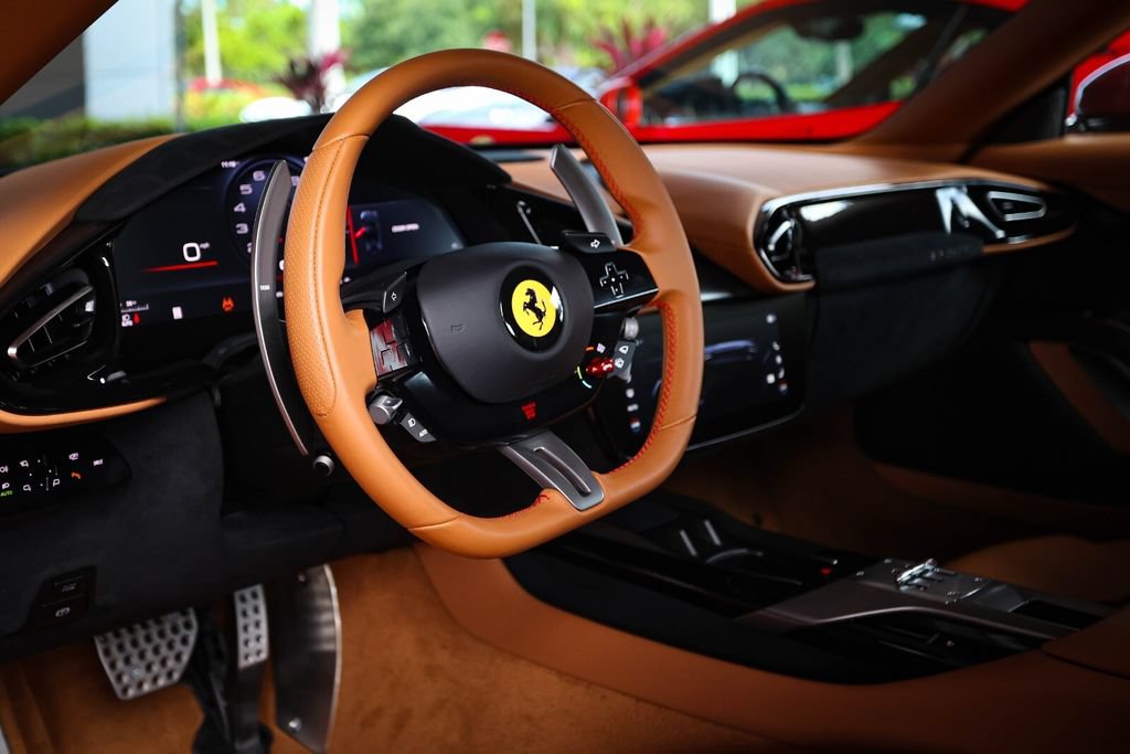Certified 2025 Ferrari 12Cilindri RWD image 29