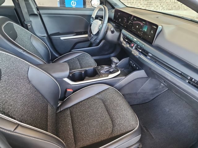 Used 2025 Kia K4 GT-Line FWD image 13
