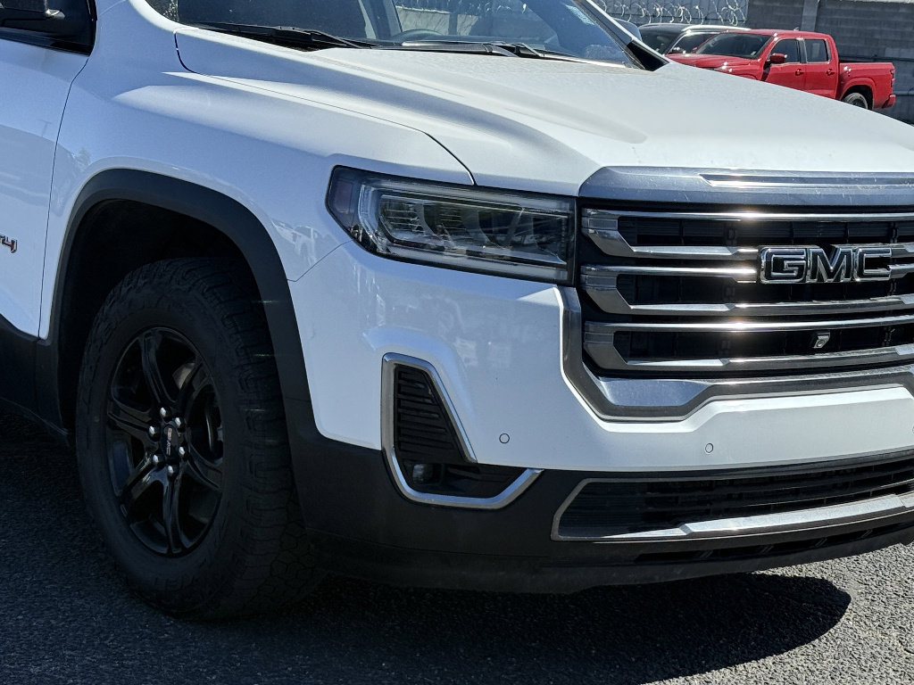 Used 2023 GMC Acadia AT4 w/ Technology Package AWD/4WD image 2