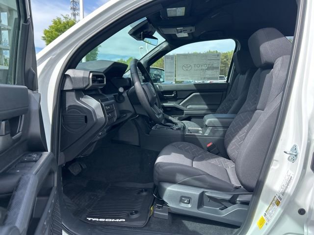 New 2026 Toyota Tacoma SR5 AWD/4WD image 14