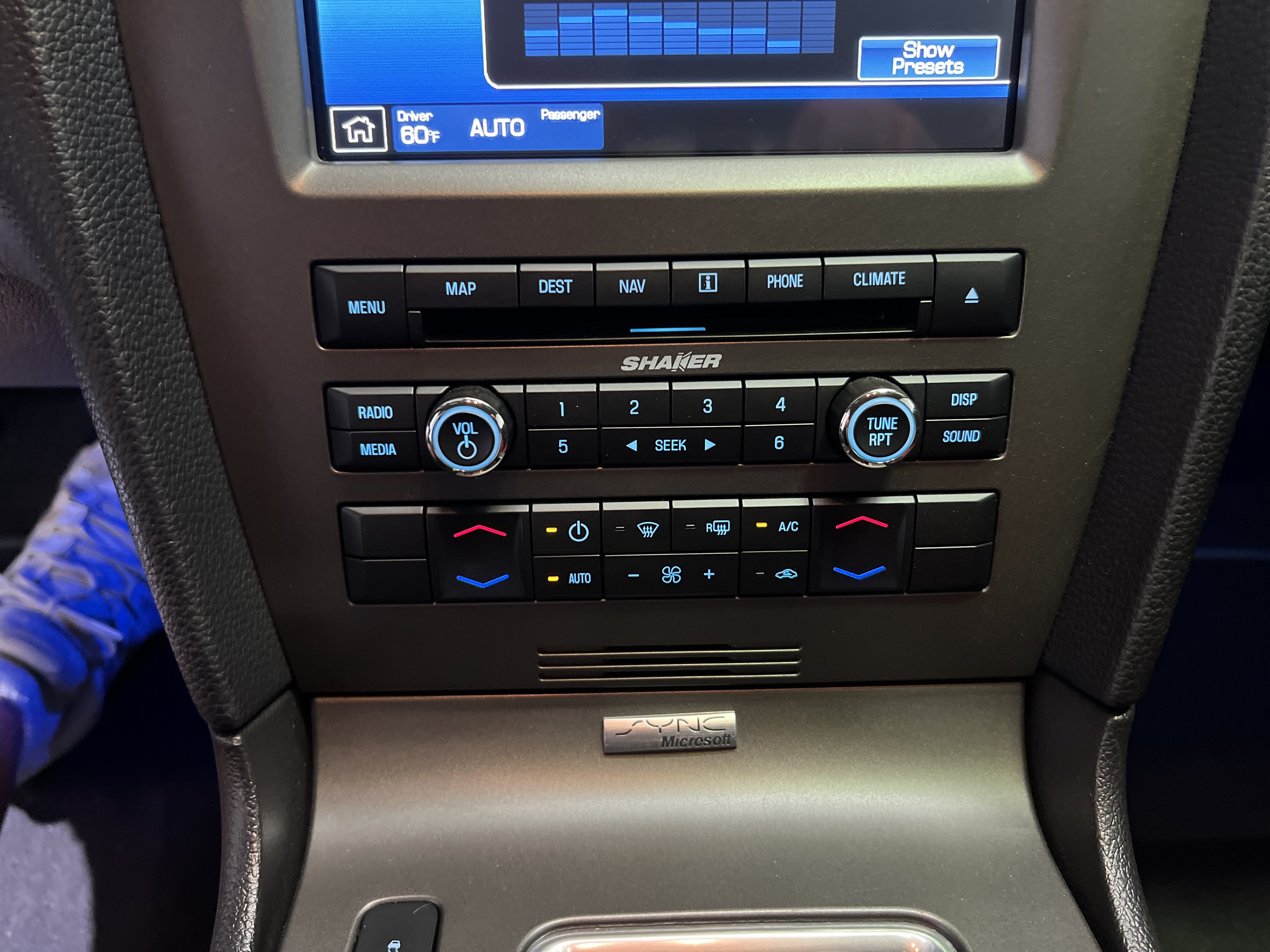 Used 2013 Ford Mustang Shelby GT500 RWD image 19