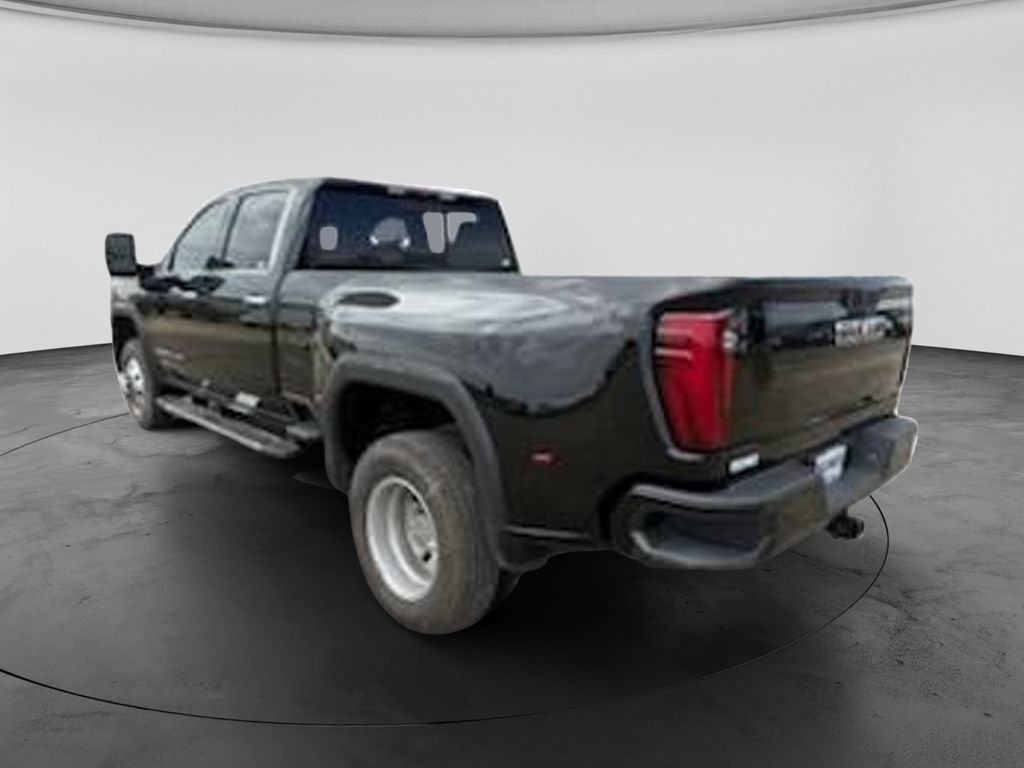 Used 2025 GMC Sierra 3500 Denali AWD/4WD image 7