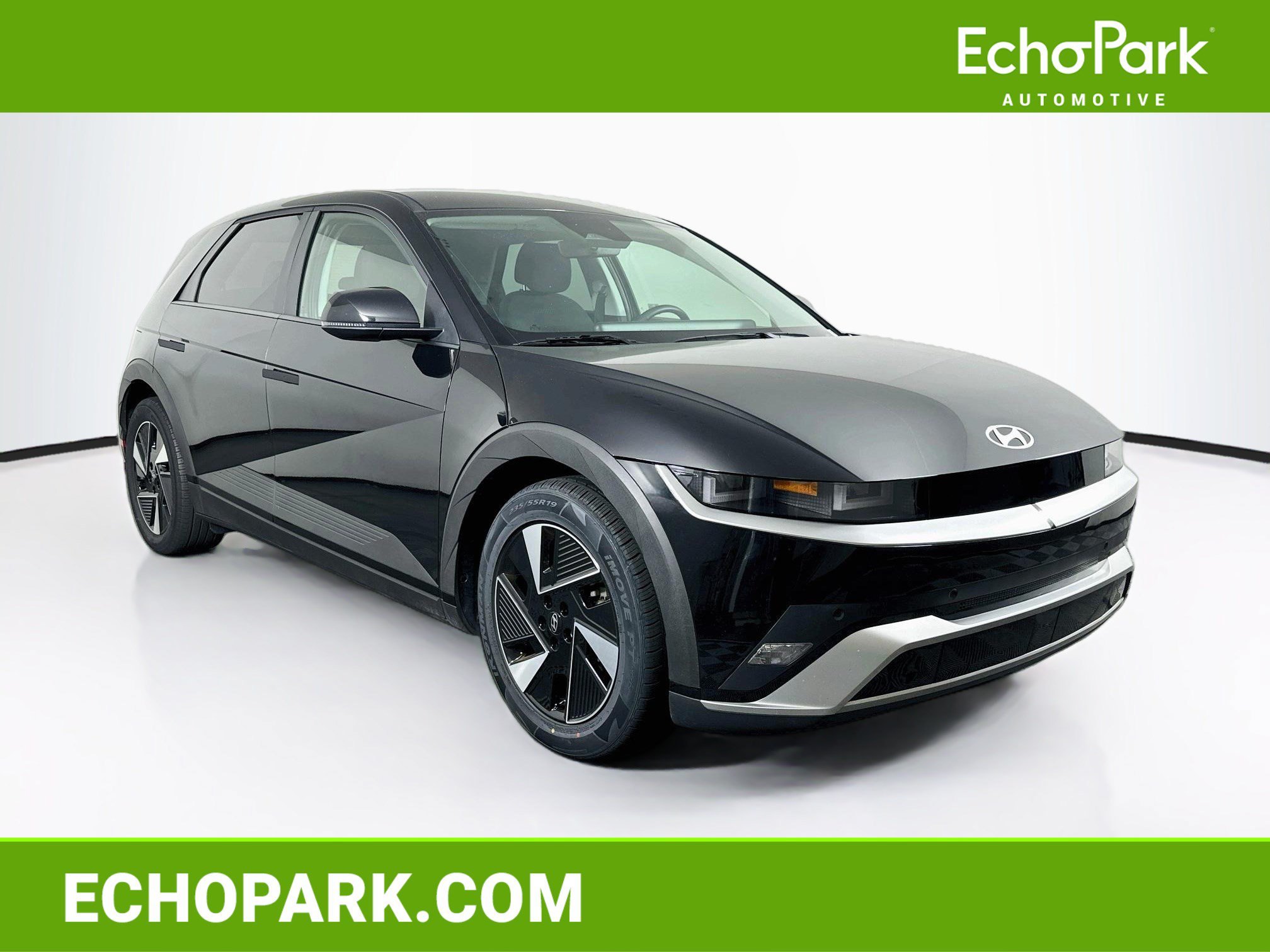 Used 2025 Hyundai Ioniq 5 SE RWD image 1