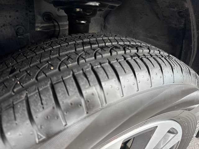 Used 2025 Subaru Outback Limited AWD/4WD image 28