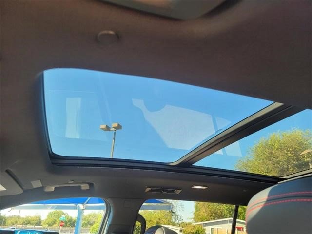 Certified 2024 Chevrolet Traverse RS w/ LPO, Floor Liner Package image 23