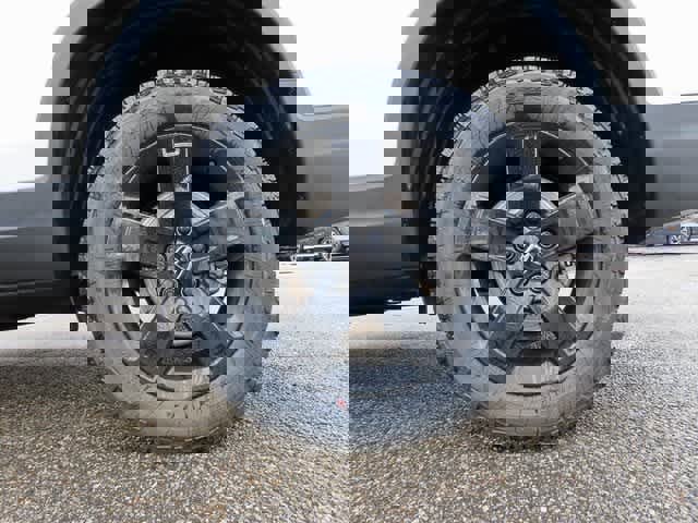 New 2025 Honda Ridgeline Black Edition image 8