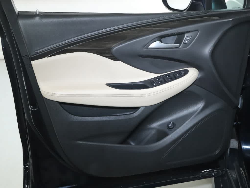 Used 2020 Buick Envision Preferred AWD/4WD image 16