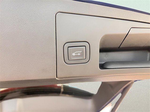 Certified 2023 Cadillac XT5 Premium Luxury image 10