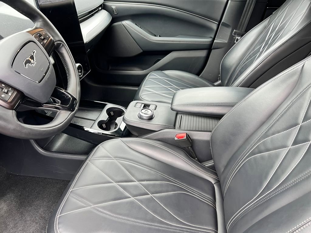 Used 2021 Ford Mustang Mach-E Select w/ Comfort/Appearance Package image 11