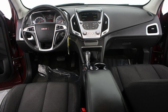 Used 2017 GMC Terrain SLE w/ Chrome Edition image 9