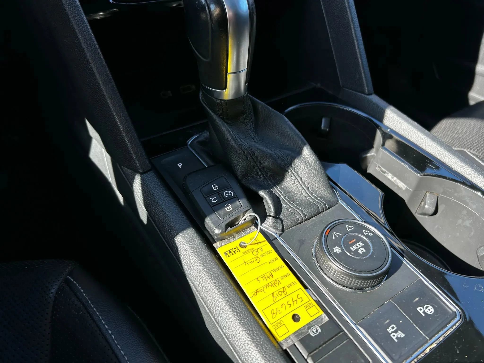 Used 2018 Volkswagen Atlas SEL Premium image 30