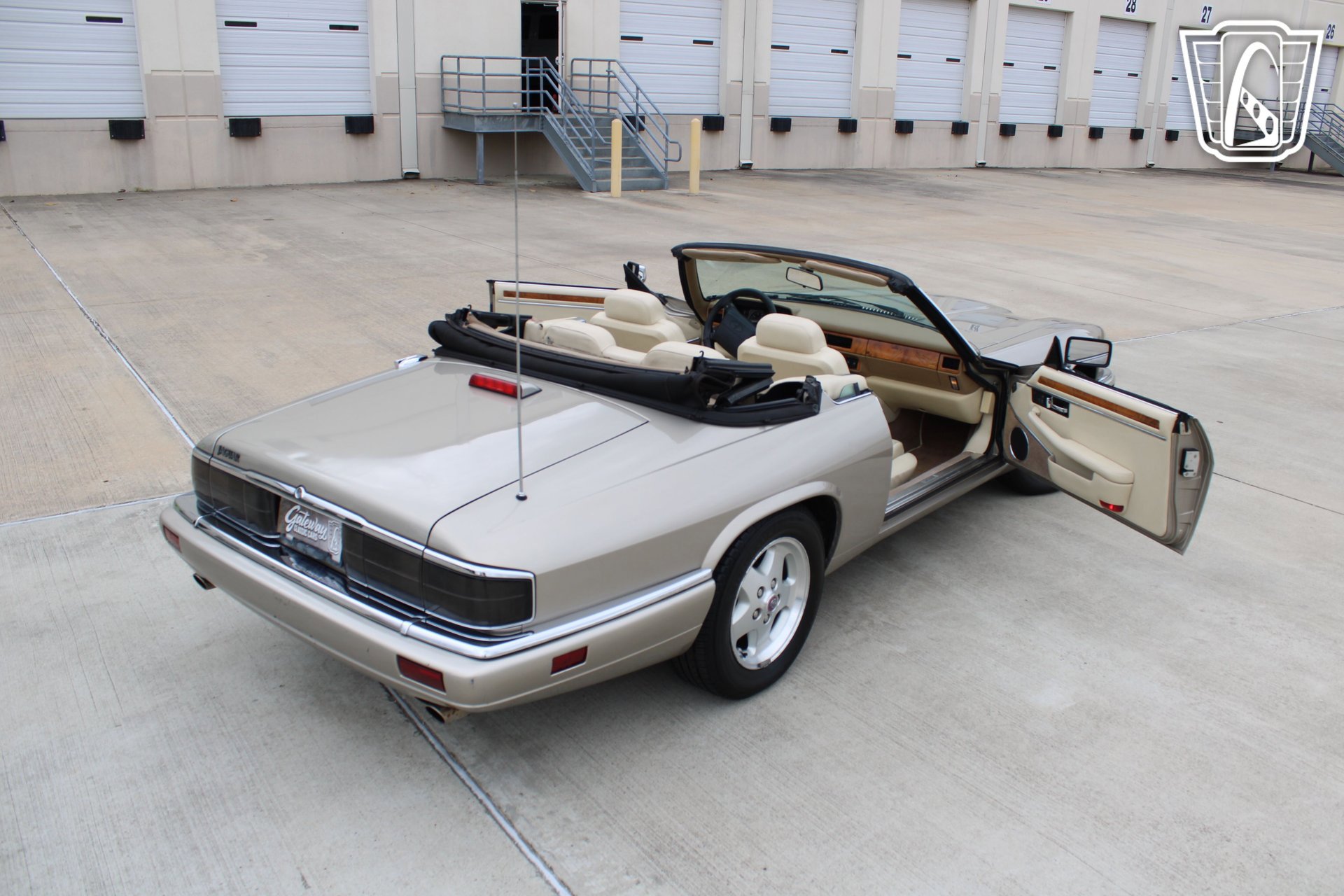 Used 1995 Jaguar XJS 4.0 Convertible image 9