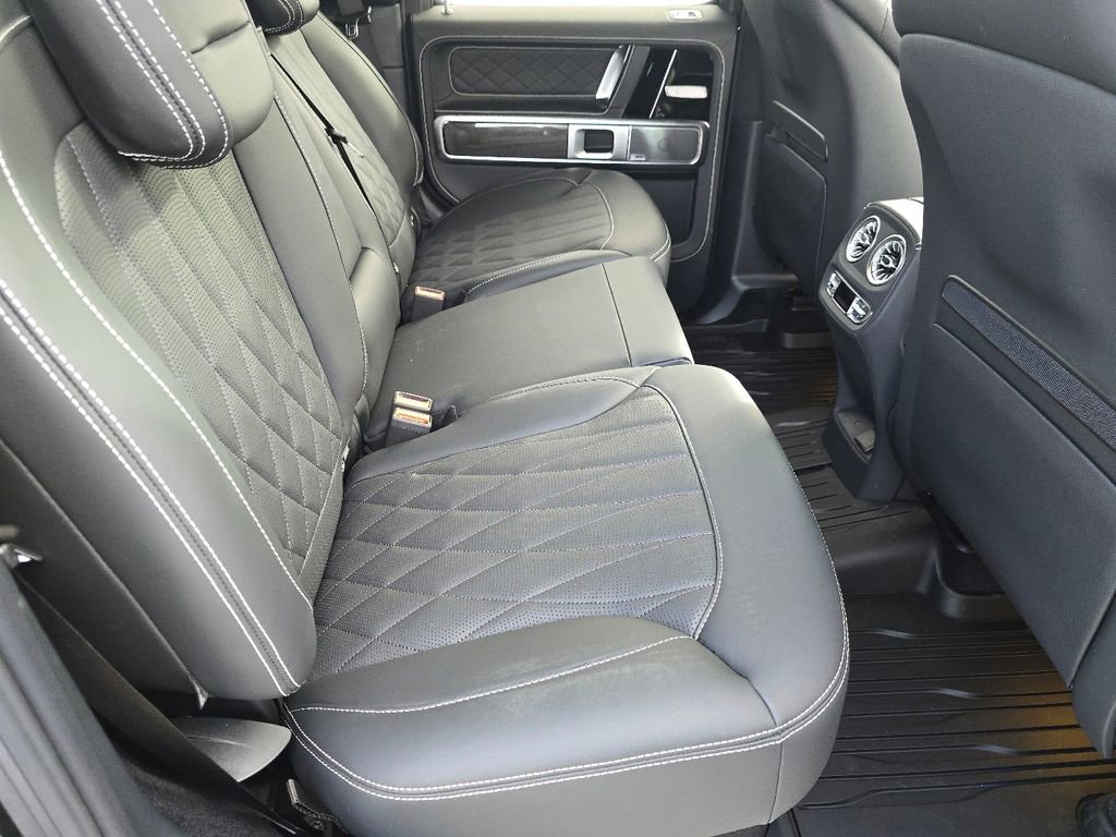Used 2025 Mercedes-Benz G 63 AMG 4MATIC image 19