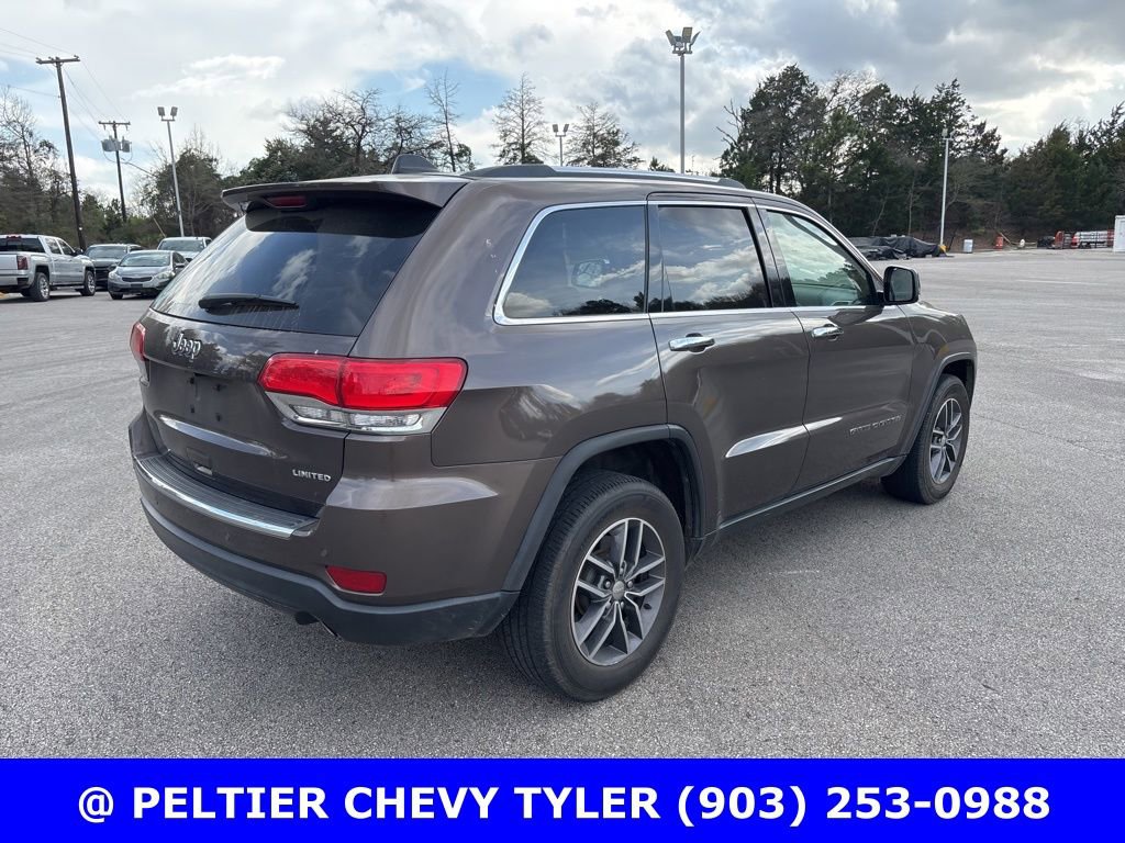 Used 2017 Jeep Grand Cherokee Limited w/ Luxury Group II image 7