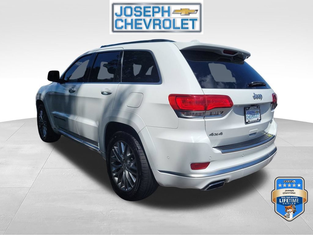 Used 2017 Jeep Grand Cherokee Summit w/ Platinum Series Group AWD/4WD image 3