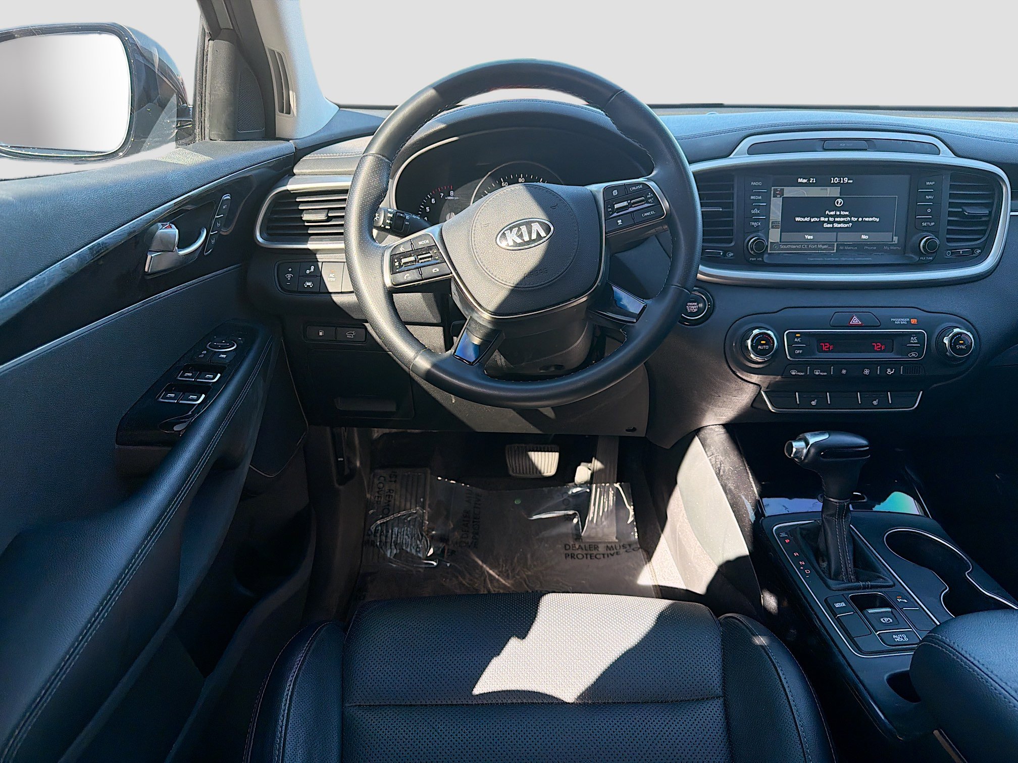 Used 2019 Kia Sorento SX image 17