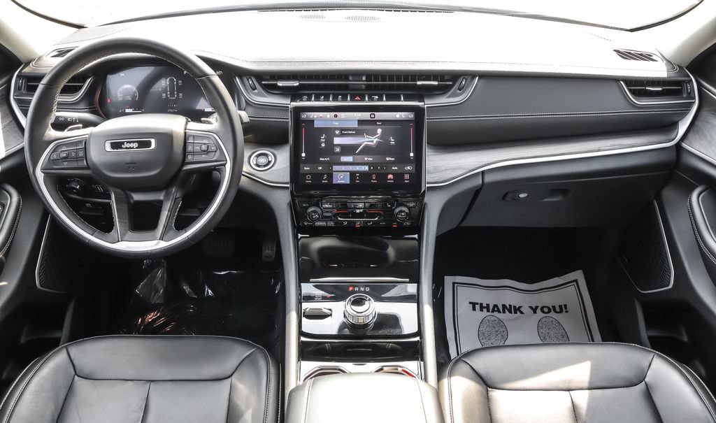 Used 2021 Jeep Grand Cherokee L Limited AWD/4WD image 31