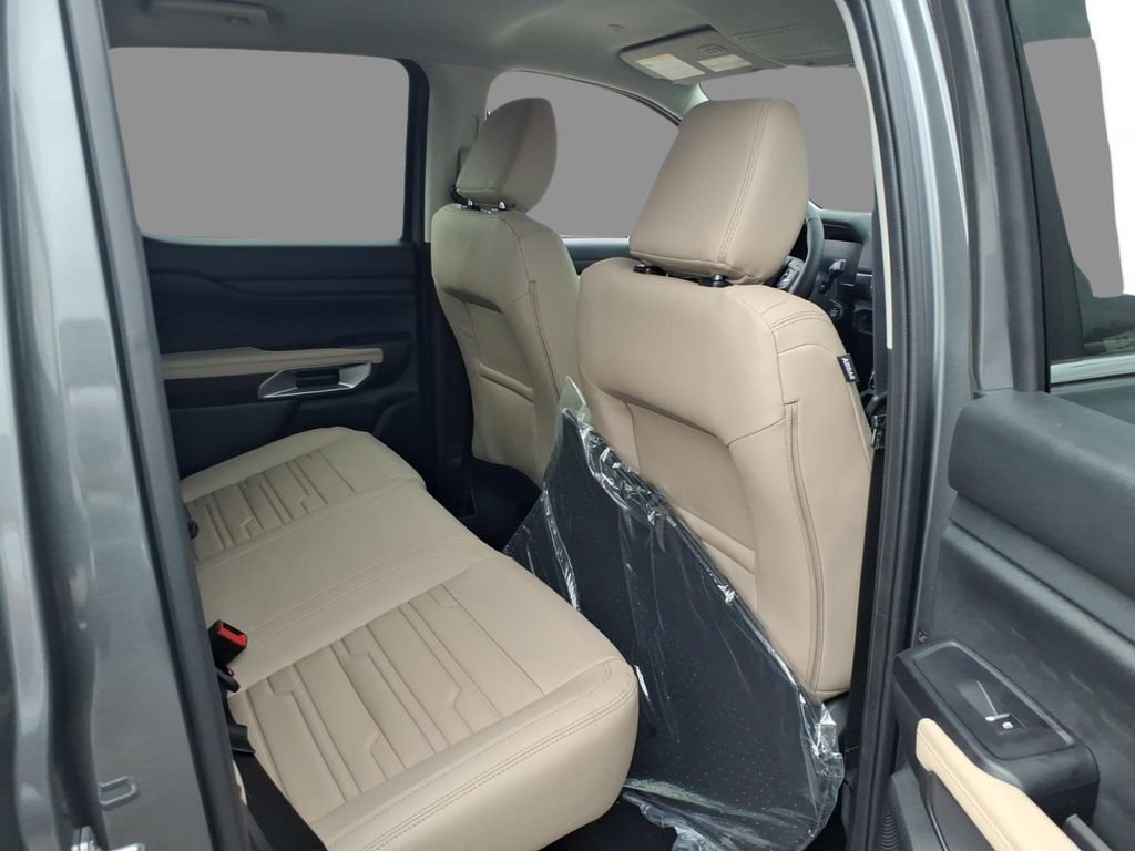 New 2026 Ford Ranger Lariat w/ FX4 Off-Road Package image 11