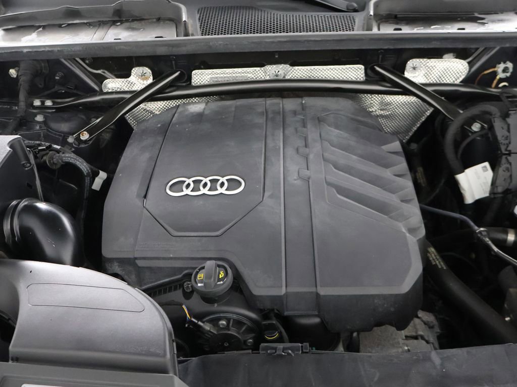 Used 2023 Audi Q5 2.0T Premium w/ Convenience Package image 23