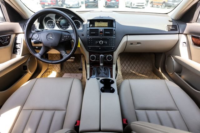 Used 2009 Mercedes-Benz C 350 Sport image 48