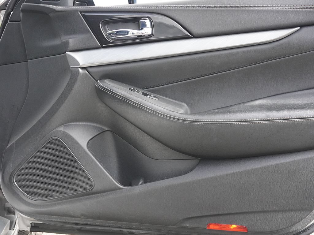 Used 2018 Nissan Maxima 3.5 SL FWD image 25