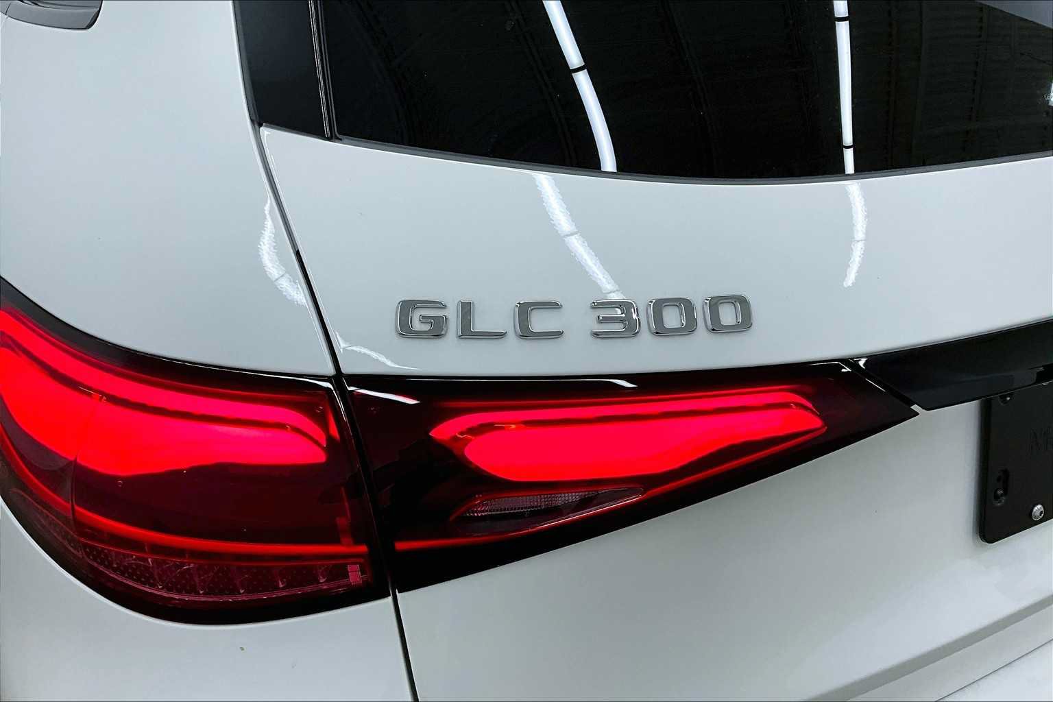 New 2025 Mercedes-Benz GLC 300 4MATIC image 15