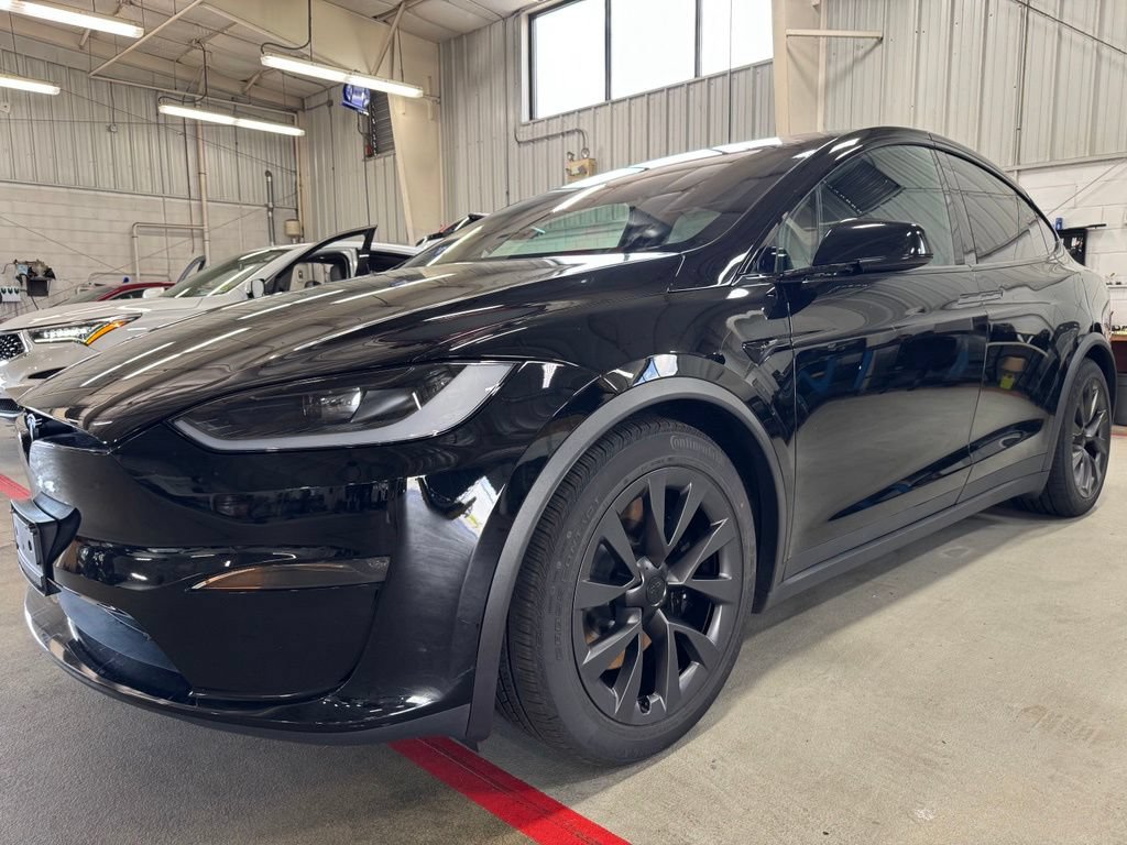 Used 2024 Tesla Model X AWD/4WD image 2