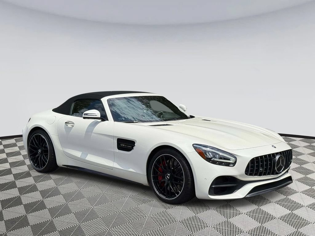 Used 2020 Mercedes-Benz AMG GT C w/ AMG Interior Night Package image 2