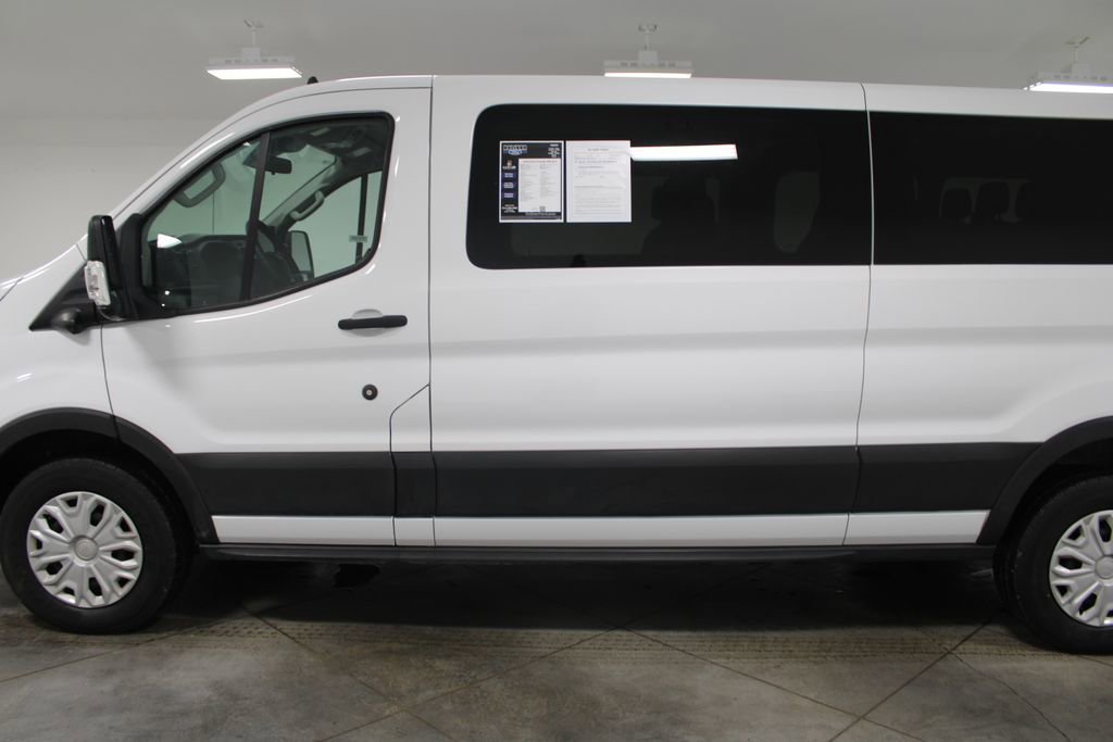 Used 2023 Ford Transit 350 XLT image 6