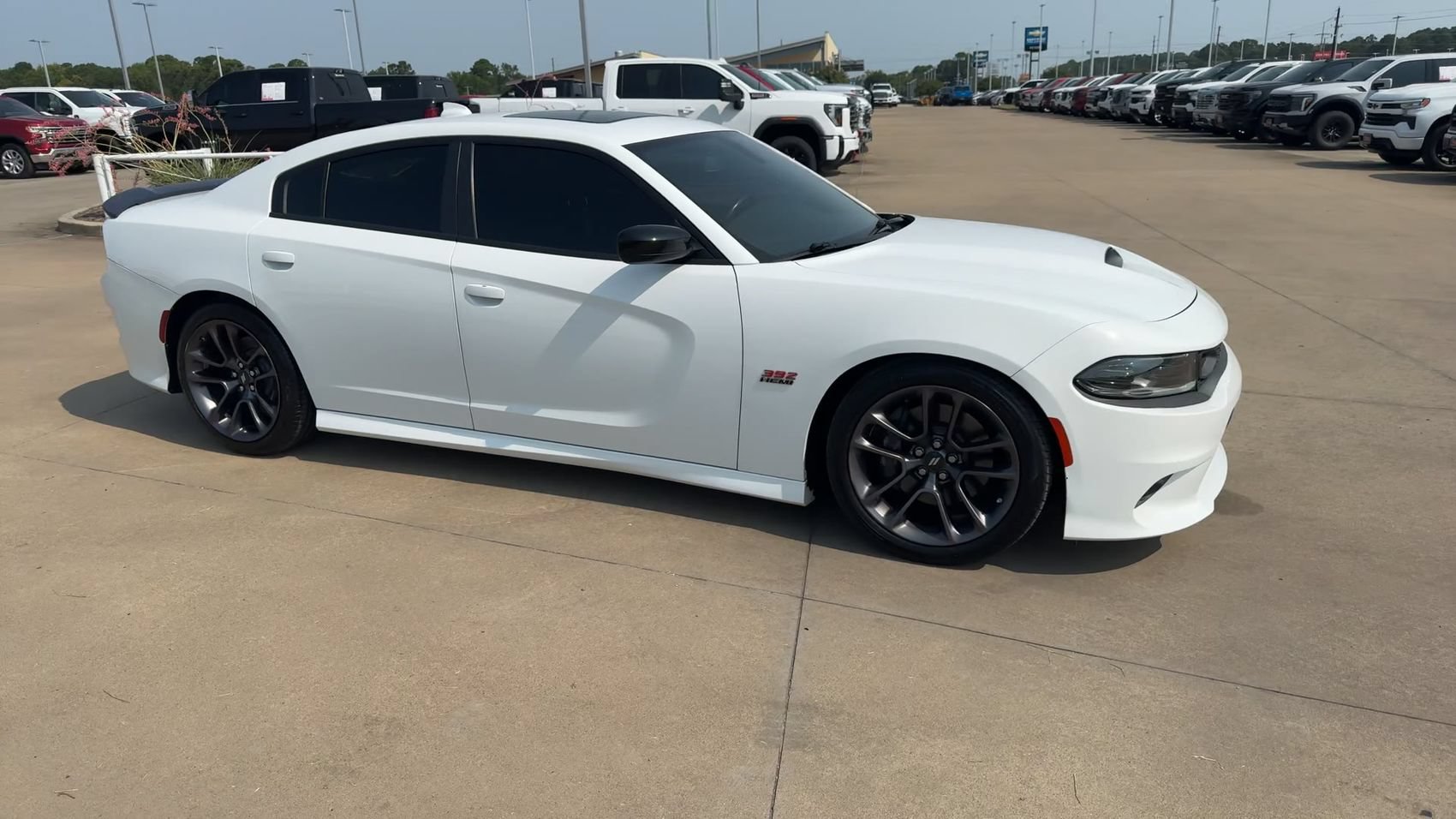 Used 2023 Dodge Charger Scat Pack RWD image 9