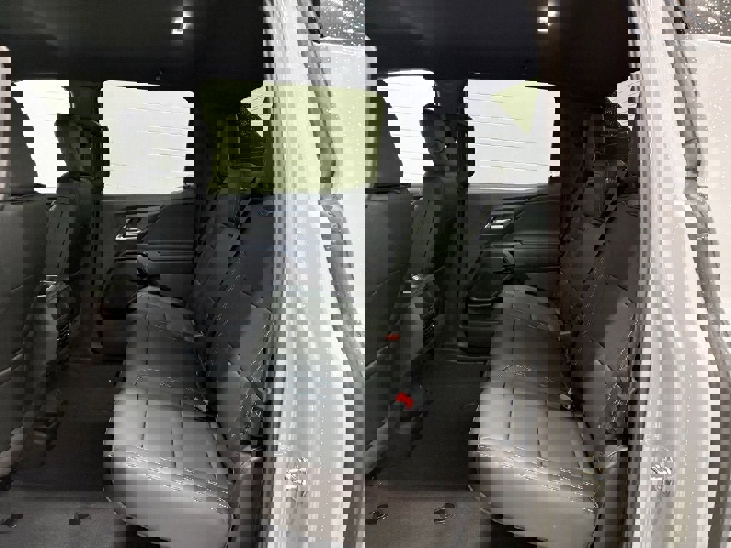 New 2026 Chevrolet Silverado EV LT image 13