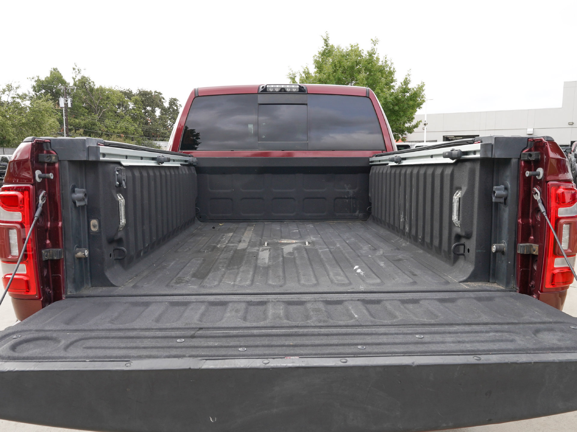 Used 2019 RAM 2500 Limited AWD/4WD image 4