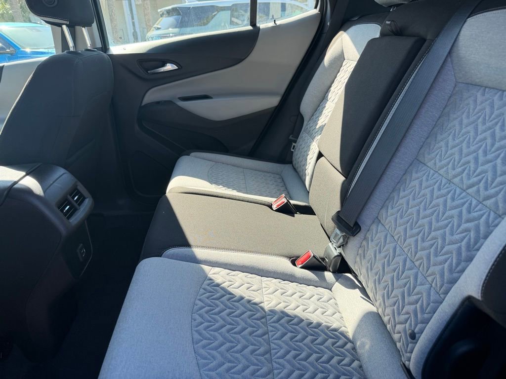 Used 2024 Chevrolet Equinox LS image 9