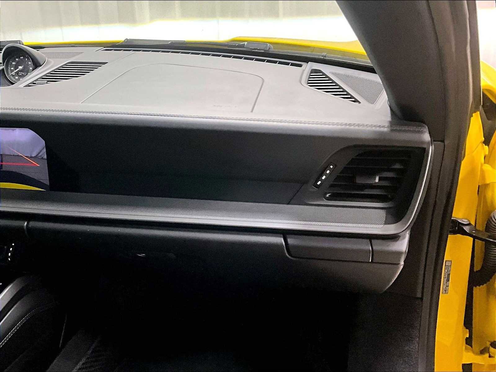 Used 2020 Porsche 911 Carrera S image 27