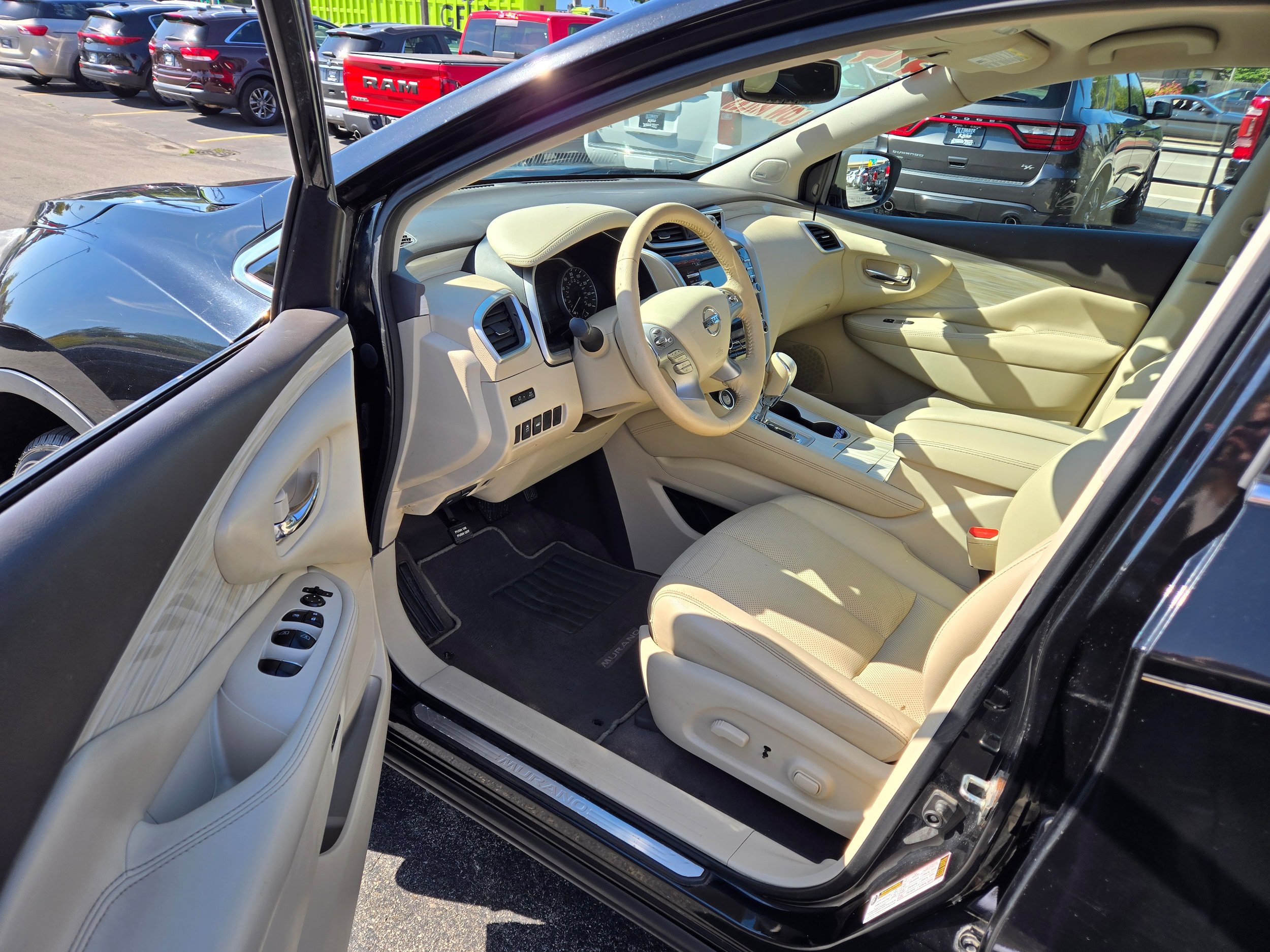 Used 2016 Nissan Murano SL w/ Cargo Package AWD/4WD image 4