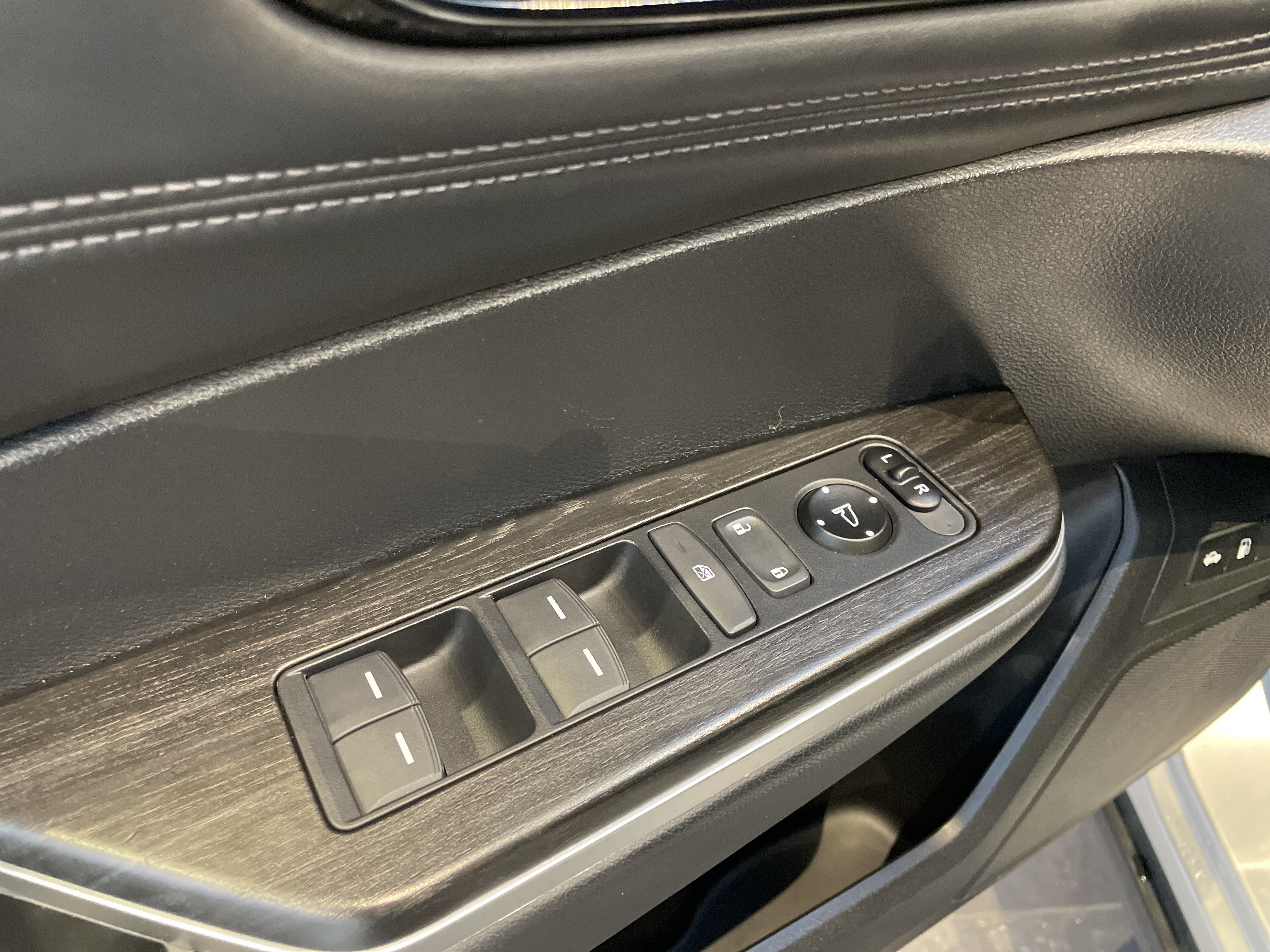 Used 2021 Honda Clarity Plug-In Hybrid image 16