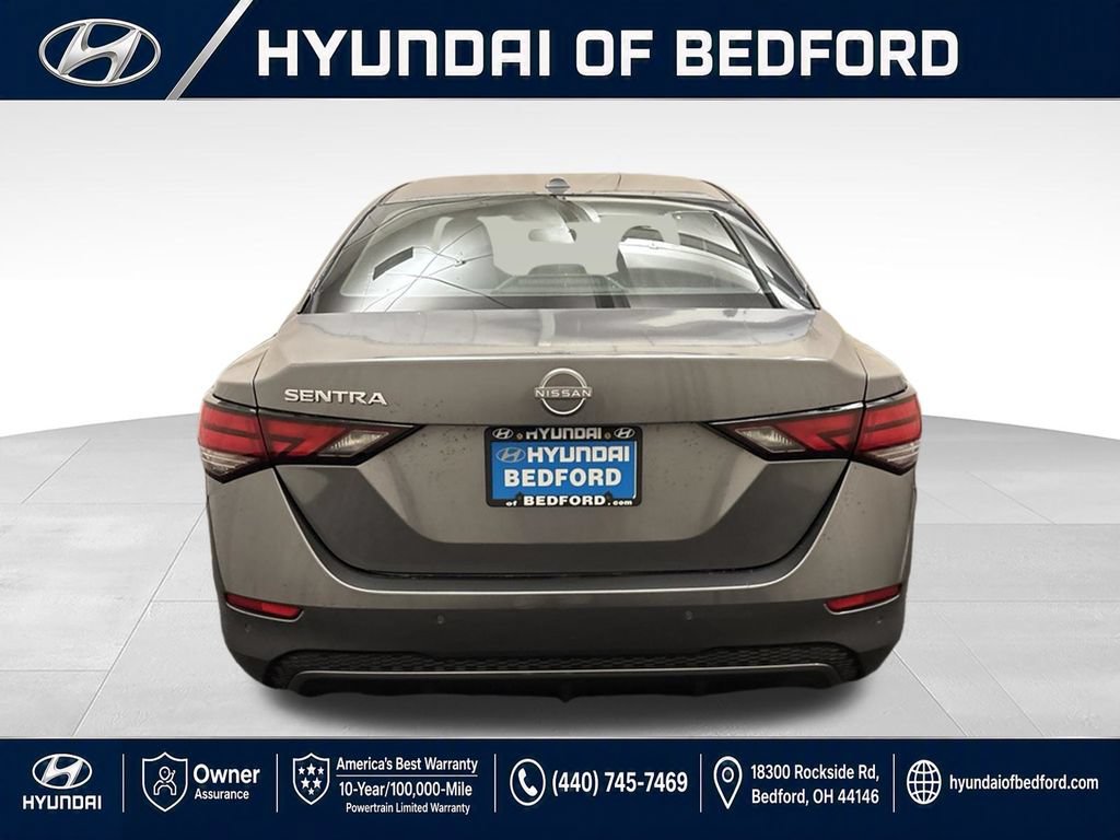 Used 2025 Nissan Sentra SV FWD image 8