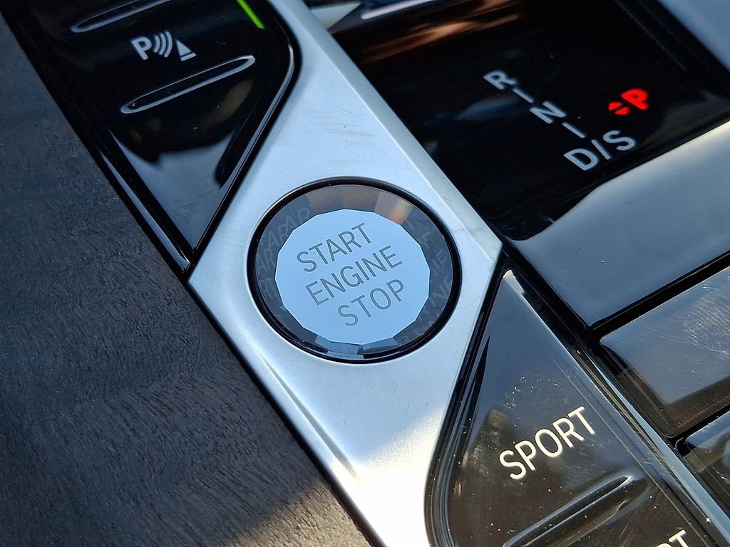 New 2026 BMW X5 xDrive40i w/ Executive Package image 20
