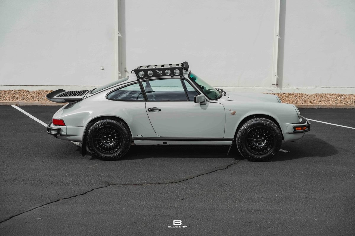 Used 1989 Porsche 911 Carrera RWD image 20