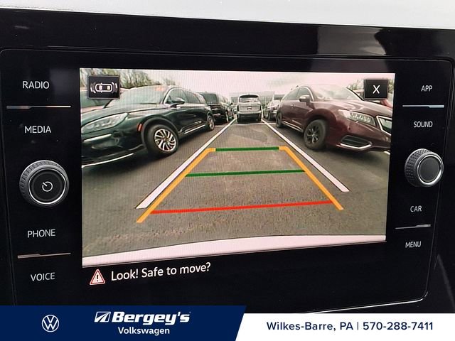 Used 2025 Volkswagen Taos SE AWD/4WD image 21