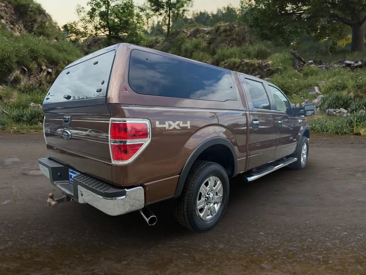Used 2012 Ford F150 XLT w/ XLT Chrome Pkg image 5
