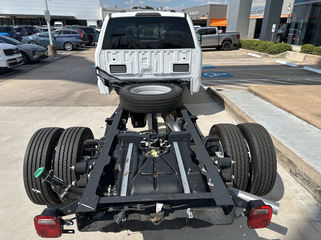 Used 2024 Ford F550 4x4 SuperCab Super Duty image 6