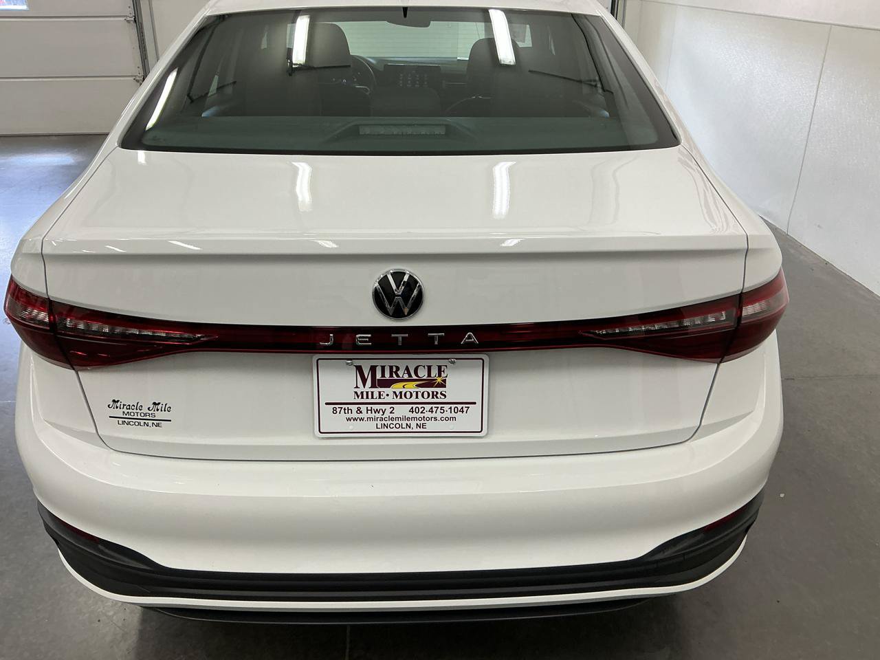 Used 2025 Volkswagen Jetta Sport FWD image 15