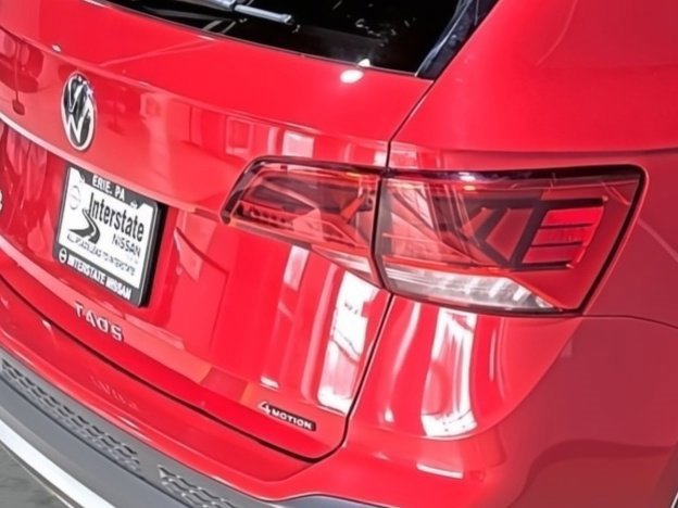 Used 2022 Volkswagen Taos SE image 13