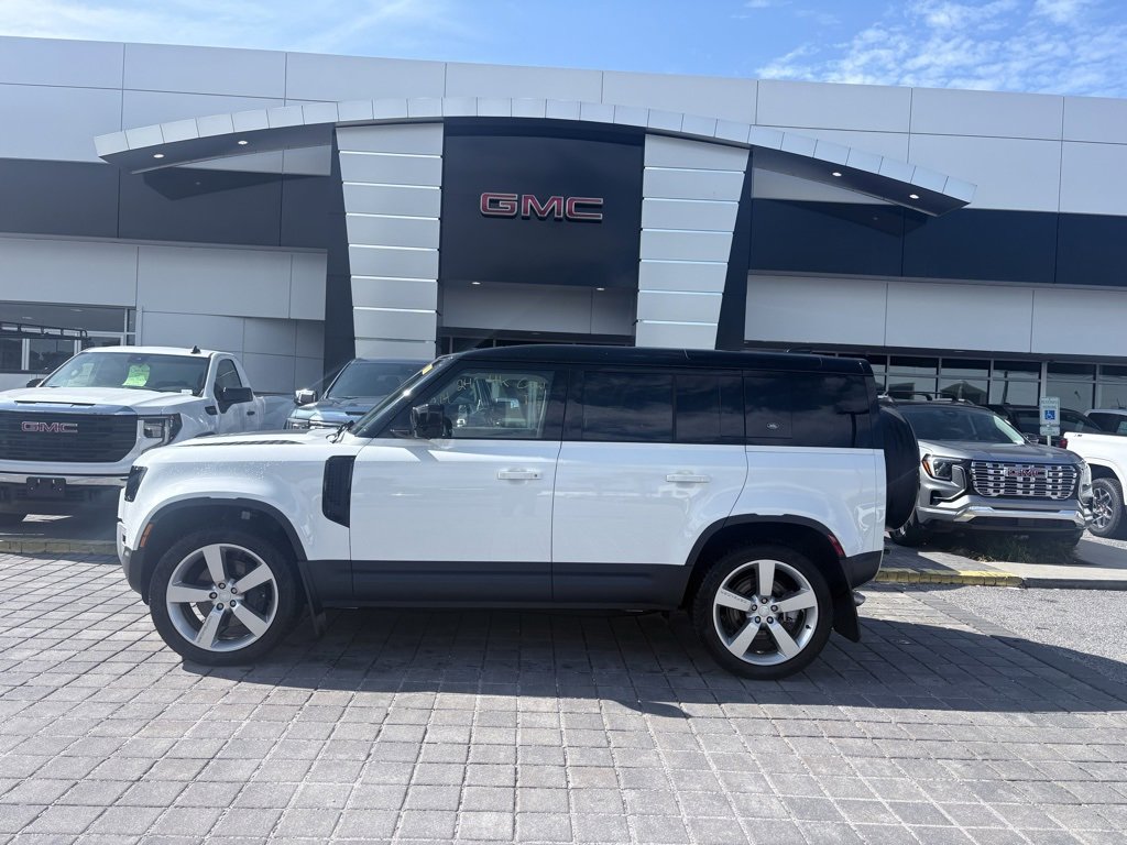 Used 2024 Land Rover Defender 110 SE