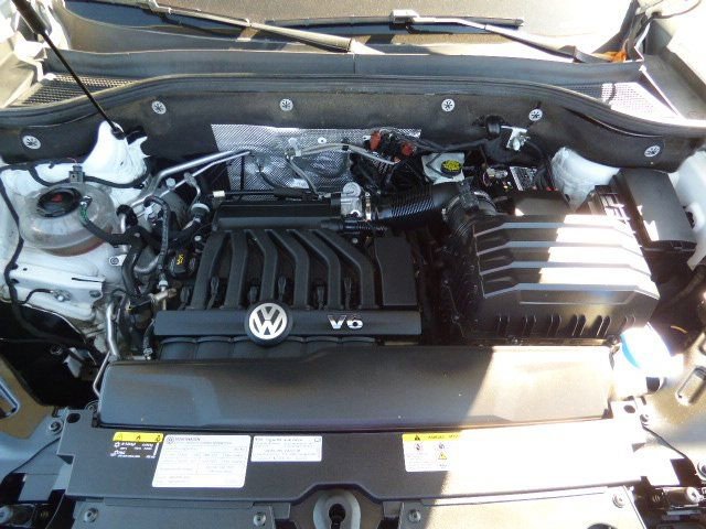Used 2021 Volkswagen Atlas SEL Premium image 41