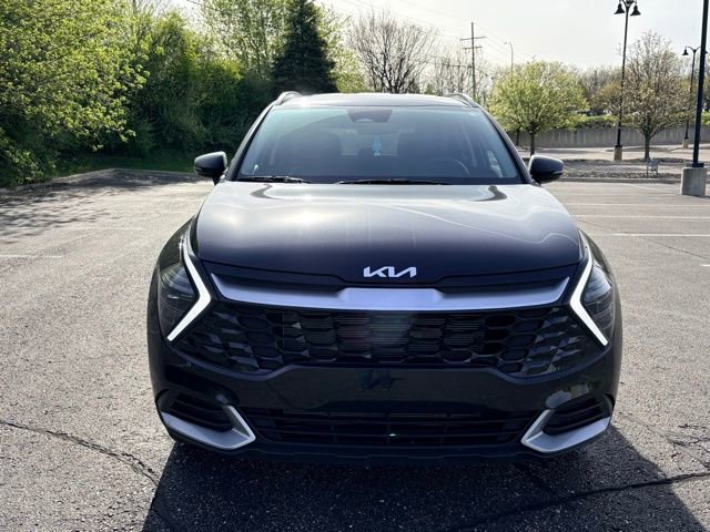 Certified 2025 Kia Sportage EX AWD/4WD image 8