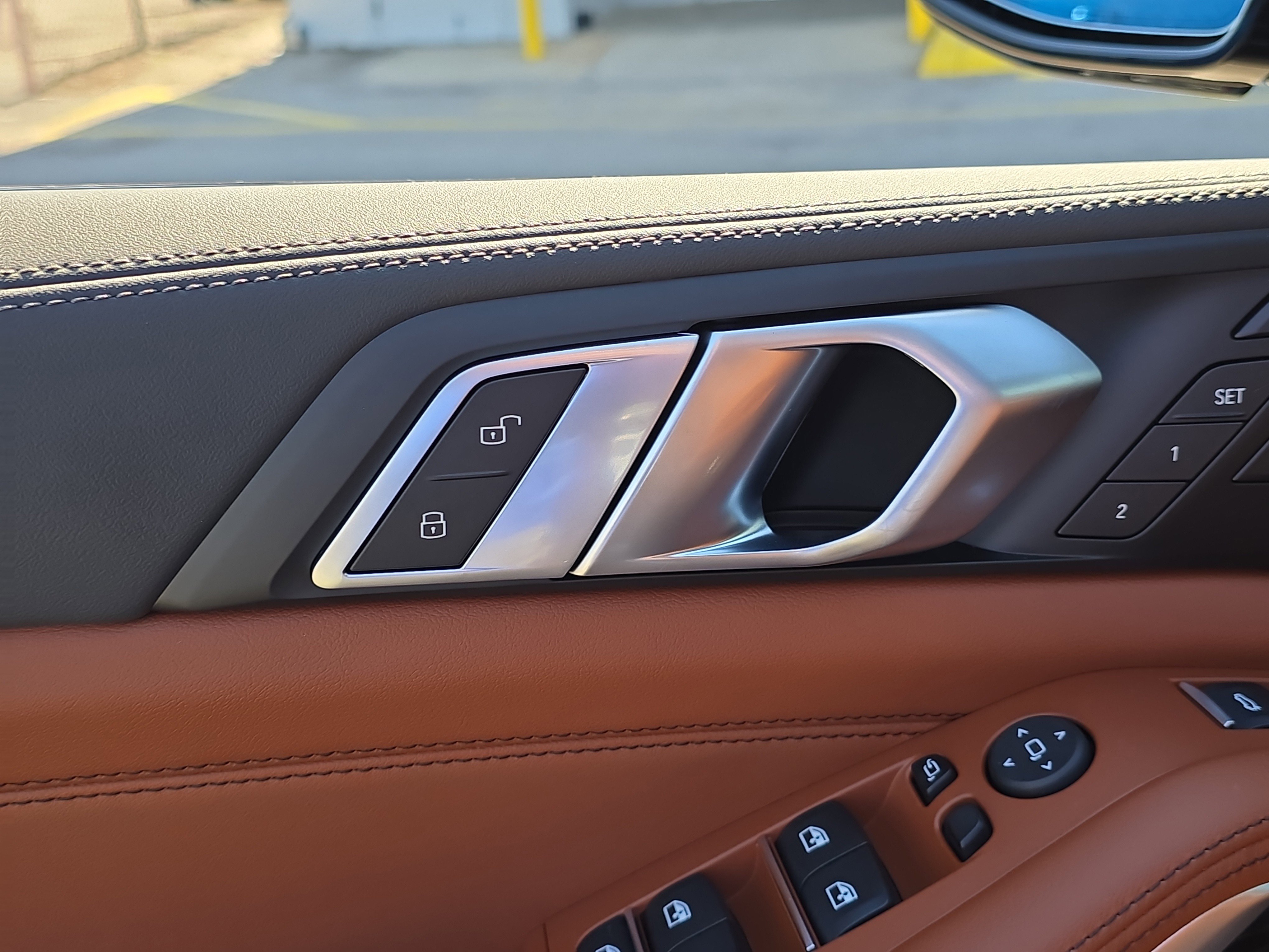 New 2026 BMW X7 M60i image 19