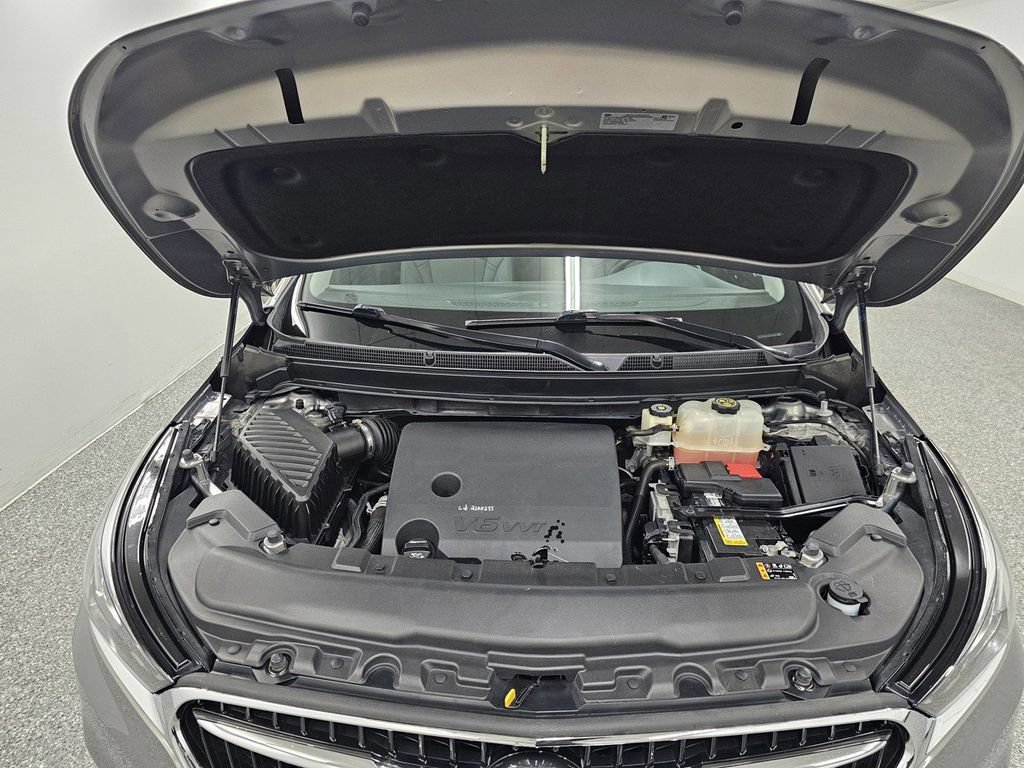 Used 2019 Buick Enclave Essence w/ Trailering Package, 5000 lbs. FWD image 11